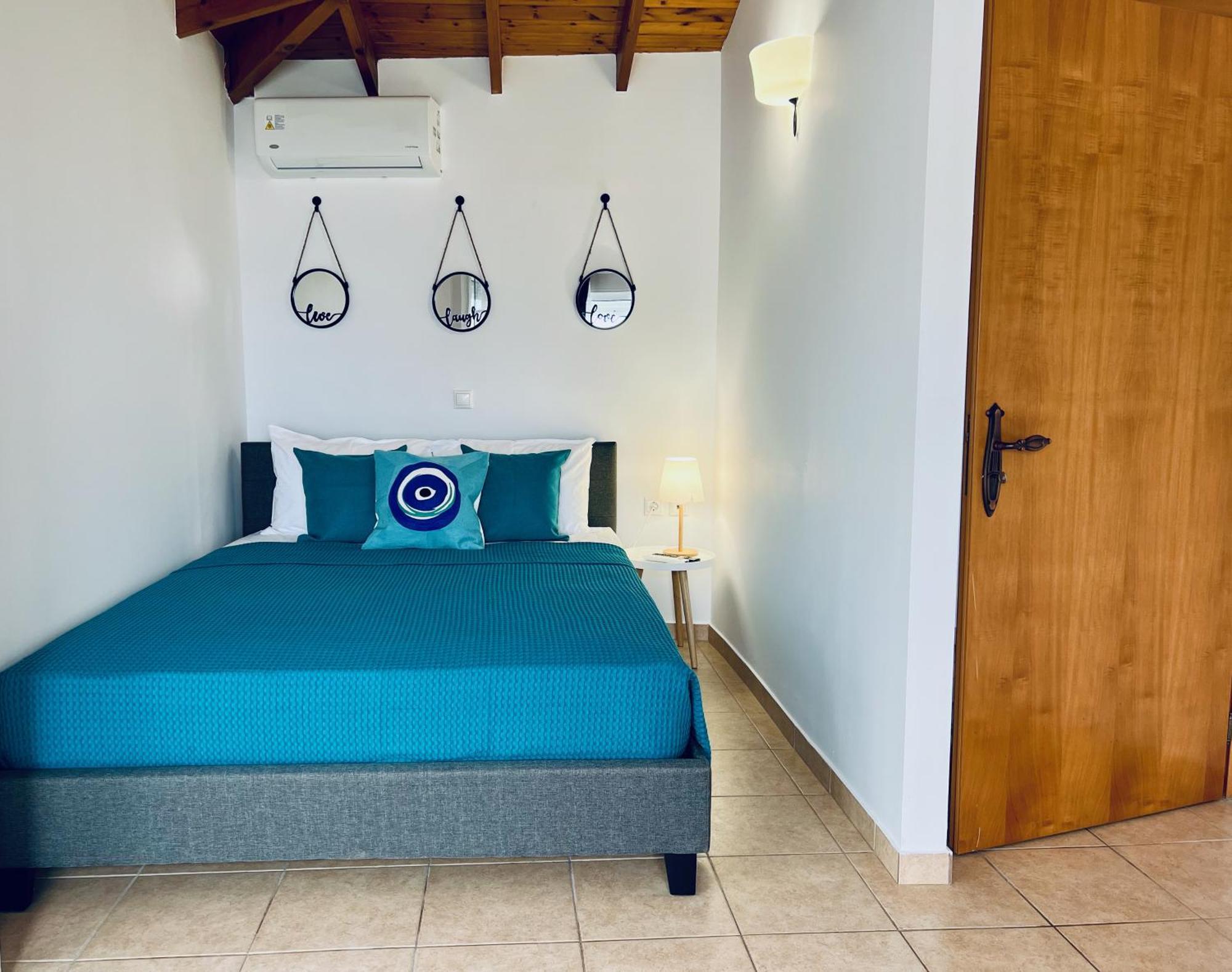Thalassia Avra Stegna Beach Archangelos  Luaran gambar
